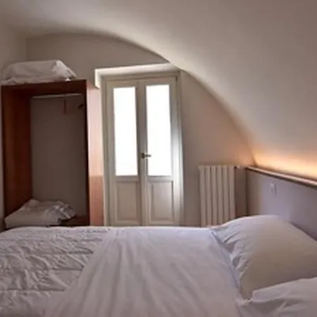 La Casa Di Nadi Guest house