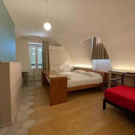 Pensión La Casa Di Nadi Matera