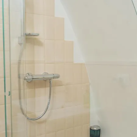 Konukevi La Casa Di Nadi 3*