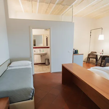 Konukevi La Casa Di Nadi 3*