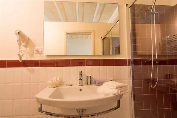 La Casa Di Nadi 3* Матера